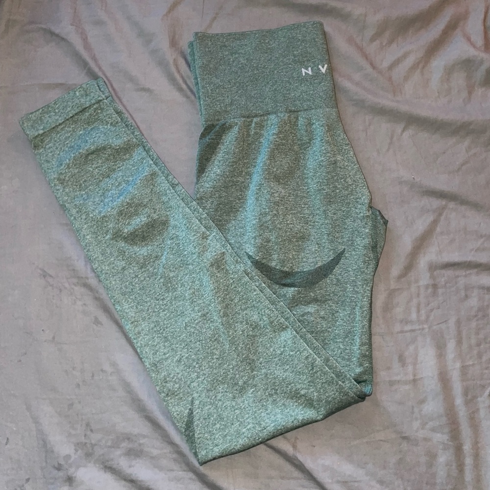 NVGTN contour leggings